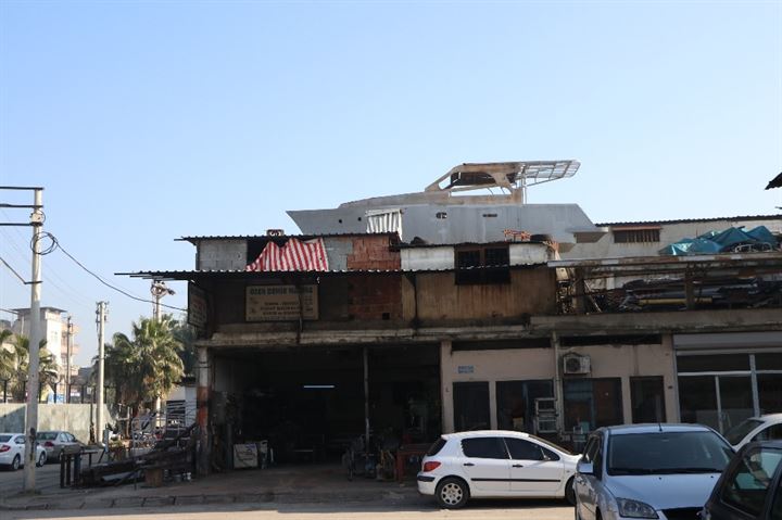 Lüks yatı dama çıkardılar - 8