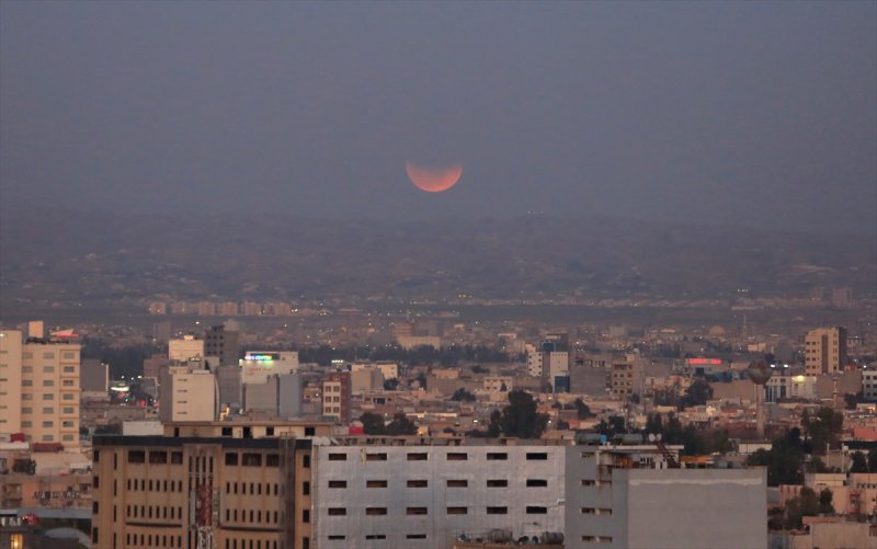 Süper Kanlı Mavi Ay'dan ilk kareler - 0