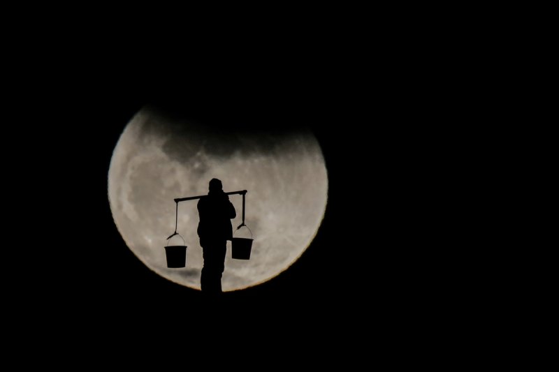 Süper Kanlı Mavi Ay'dan ilk kareler - 0