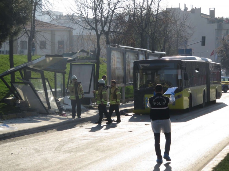 Üsküdar'da otobüs faciası: Ölü ve yaralılar var! - 8