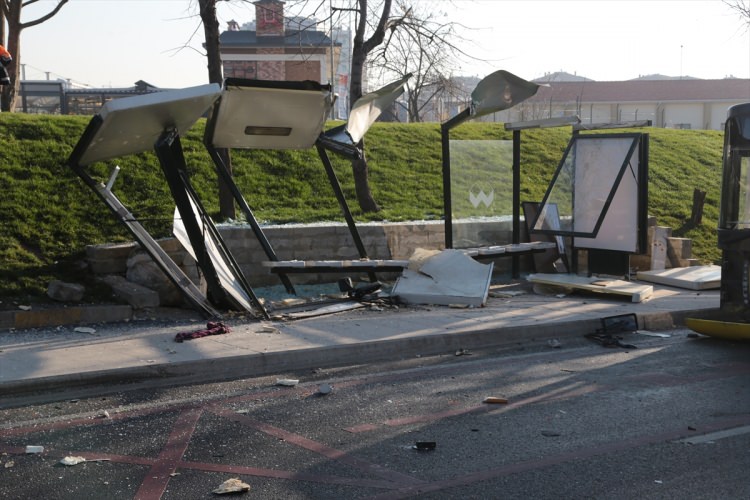 Üsküdar'da otobüs faciası: Ölü ve yaralılar var! - 16