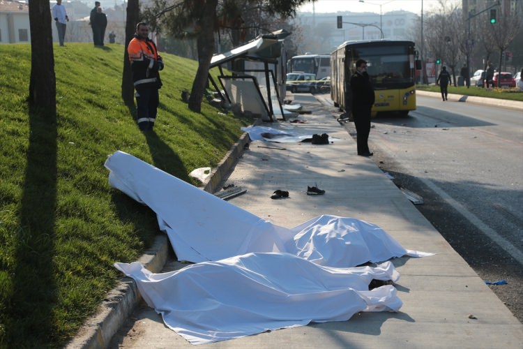 Üsküdar'da otobüs faciası: Ölü ve yaralılar var! - 17