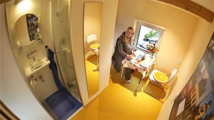 Bu ev 3 katlı fakat sadece 14 metrekare! - 3