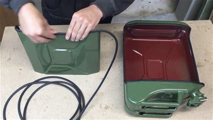Benzin bidonuyla buzdolabı yaptı - 18