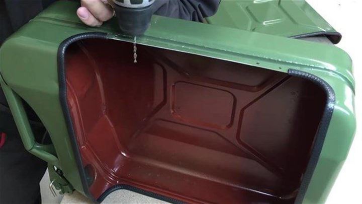 Benzin bidonuyla buzdolabı yaptı - 22