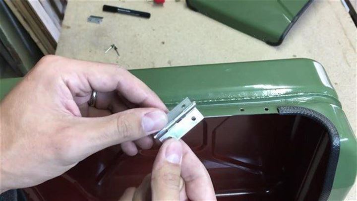 Benzin bidonuyla buzdolabı yaptı - 23