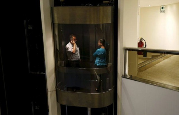 Düşen asansörde nasıl hayatta kalınır? - 10