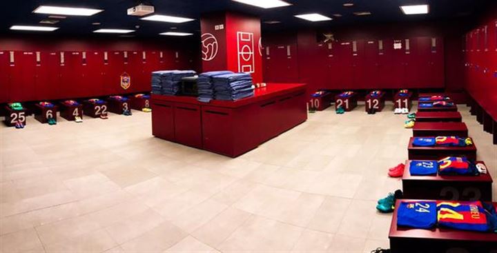 Dev futbol kulüplerinin soyunma odaları - 2