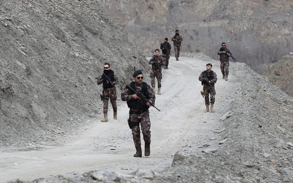 Onları 'Özel harekatçılar' yetiştiriyor! - 1