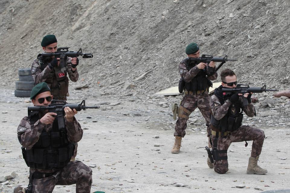 Onları 'Özel harekatçılar' yetiştiriyor! - 9