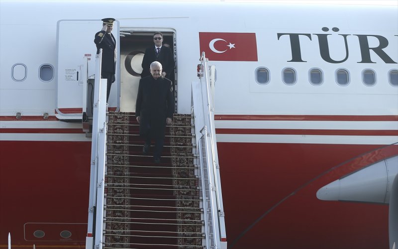 Başbakan Yıldırım, Belarus'ta ekmek ve tuzla karşılandı - 3