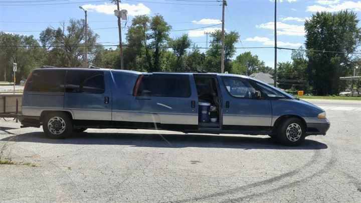 Modifiye araçlara yeni bir boyut kazandırdılar - 0