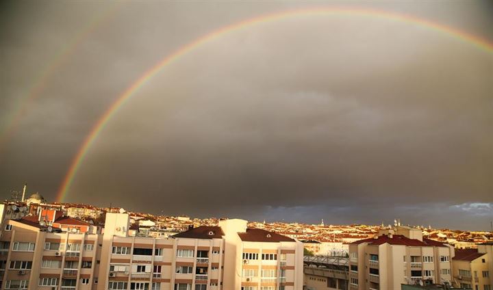 İstanbul'da beliren gökkuşağı kendine hayran bıraktı - 8