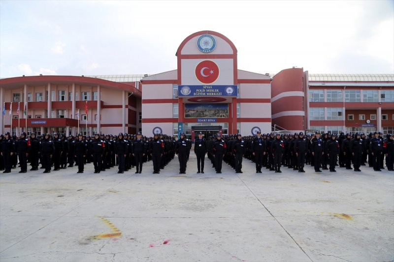 Türk polisi Afgan kadınlara eğitim veriyor - 33