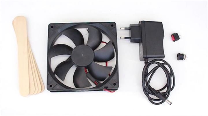 Evdeki malzemelerden klima yaptı - 2