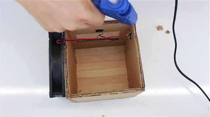 Evdeki malzemelerden klima yaptı - 30