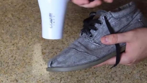 Ayakkabılarınızı su geçirmez yapmak çok basit! - 5