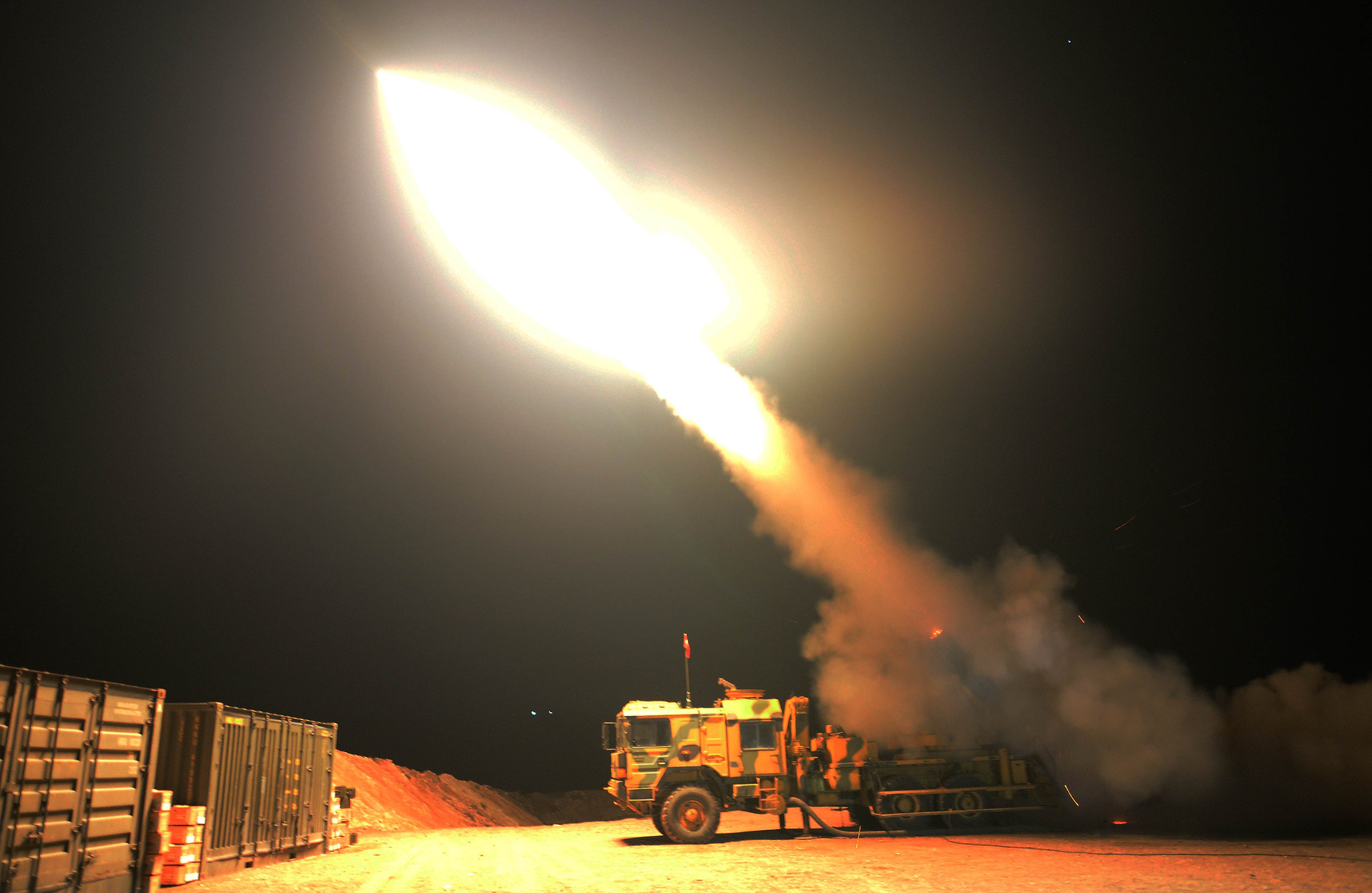 TSK'dan açıklama: 30-40 kişilik terör konvoyunu vurduk - 0