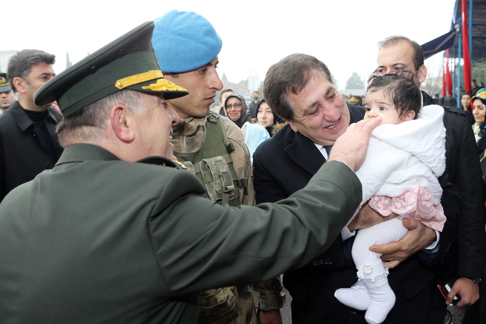 'Timsahlar' Afrin'e gitti - 0