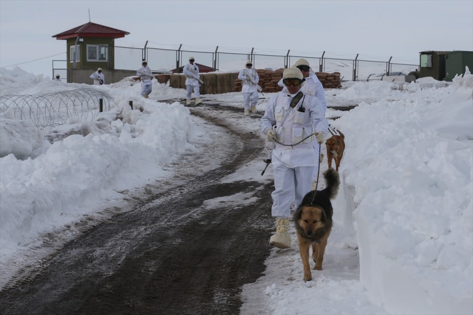 'Hudut kartalları' eksi 20 derecede vatan nöbetinde - 17