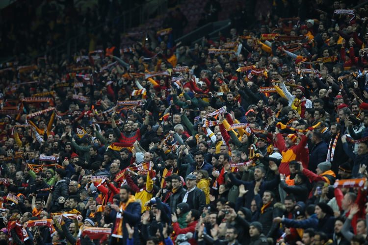 TT Stadı'nda dikkat çeken kare! - 6