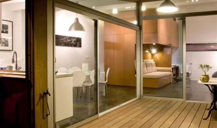 Çöp dolu garajı ev yaptı - 6