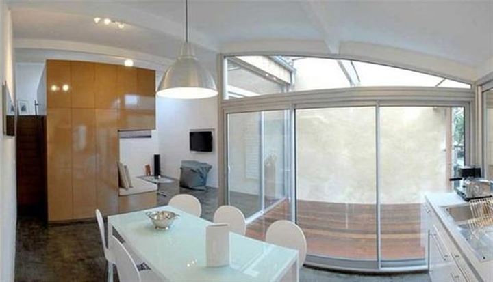 Çöp dolu garajı ev yaptı - 10