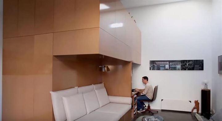 Çöp dolu garajı ev yaptı - 14