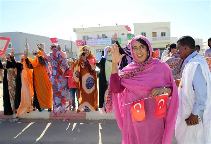 Cumhurbaşkanı Erdoğan'a Novakşot'ta coşkulu karşılama - 4