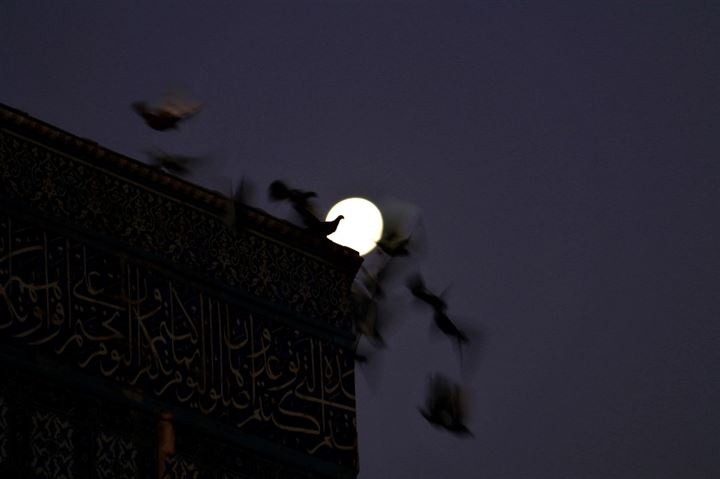 ’Süper ay’ kartpostallık görüntüler oluşturdu - 11