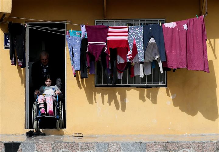 DEAŞ saldırısıyla sakat kalan kardeşler Türkiye'de hayata tutundu - 10
