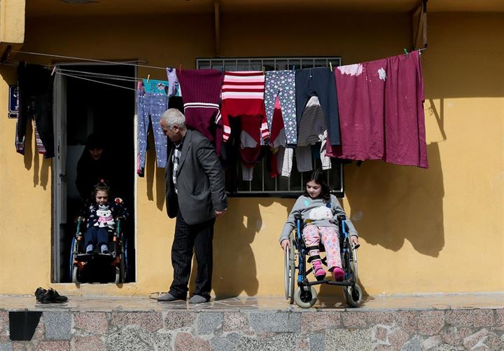 DEAŞ saldırısıyla sakat kalan kardeşler Türkiye'de hayata tutundu - 12
