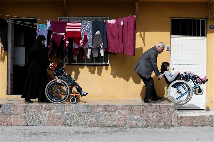 DEAŞ saldırısıyla sakat kalan kardeşler Türkiye'de hayata tutundu - 13