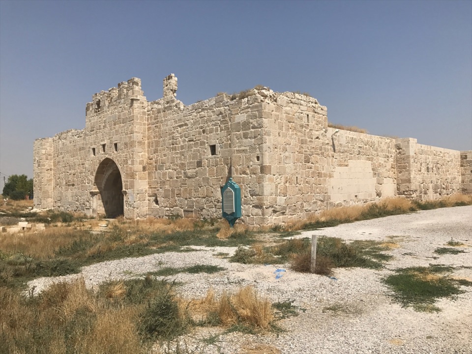 Tarihi ve doğal güzelliğin buluştuğu mekan: 'Obruk Hanı' - 8