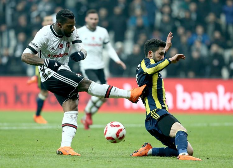 Derbide ortalık karıştı! Yumruklar konuştu - 18