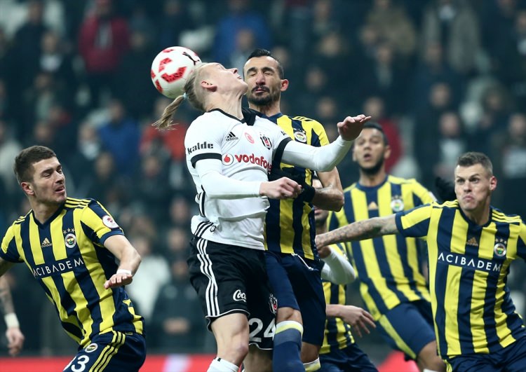 Derbide ortalık karıştı! Yumruklar konuştu - 19