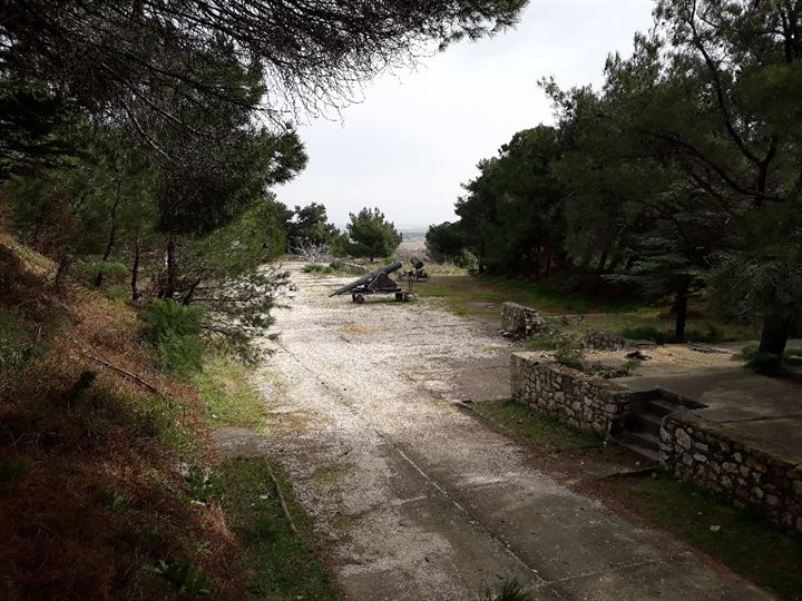 II. Abdülhamid'den kalan tabyayı oyun alanına çevirdiler - 4