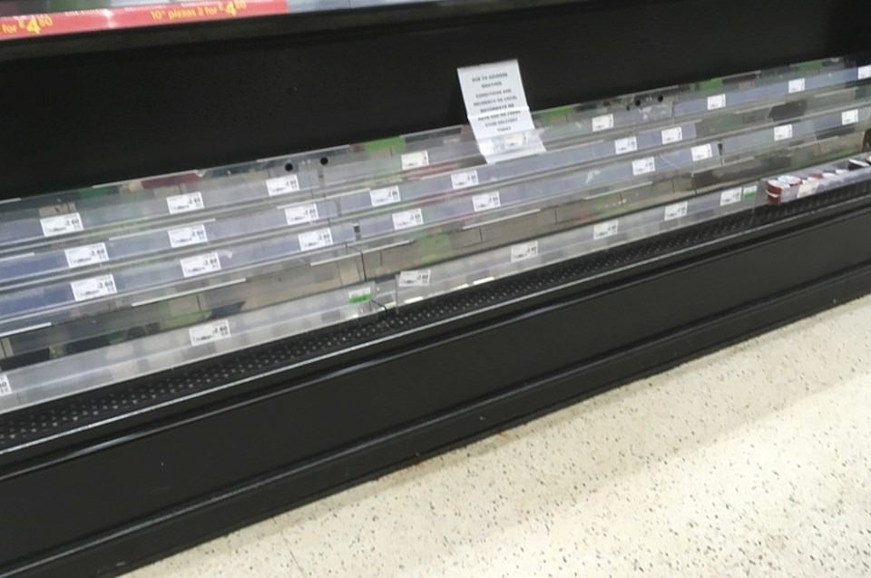 İngiltere'de raflar boş kaldı - 7