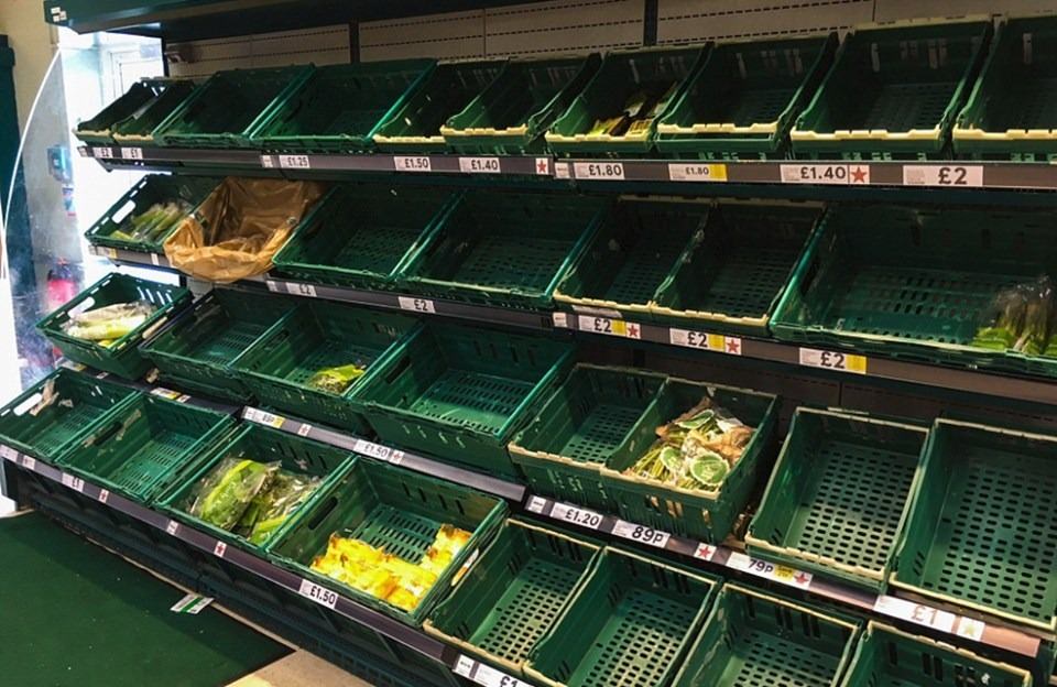 İngiltere'de raflar boş kaldı - 10