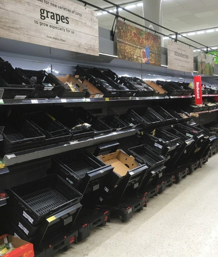 İngiltere'de raflar boş kaldı - 11