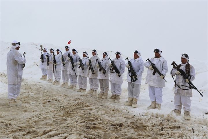 Kato artık ‘çelikten kale’ - 21