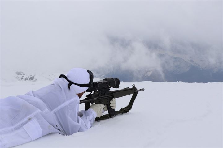 Kato artık ‘çelikten kale’ - 25