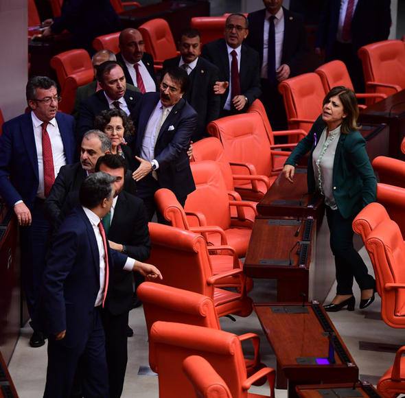 Mecliste Afrin kavgası - 14