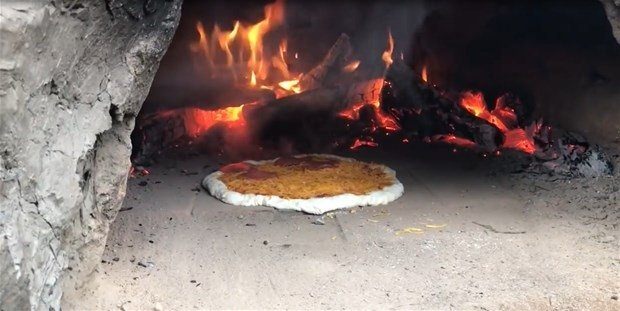 Evinin bahçesine kendi fırınını yaptı - 27