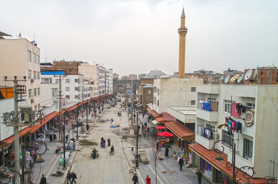 Tahrip olan Sur ilçesini devlet yeniden ayağa kaldırıyor - 12