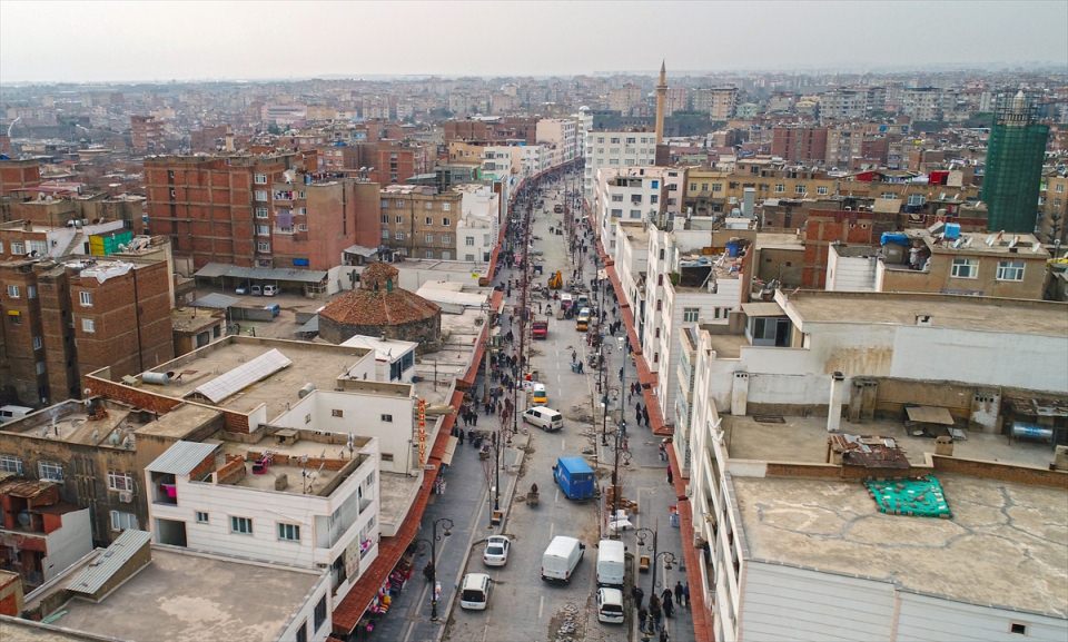 Tahrip olan Sur ilçesini devlet yeniden ayağa kaldırıyor - 14