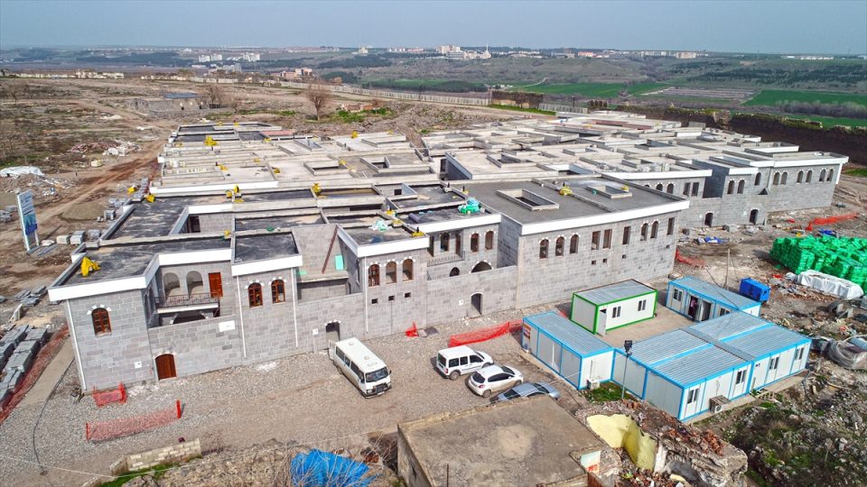 Tahrip olan Sur ilçesini devlet yeniden ayağa kaldırıyor - 19