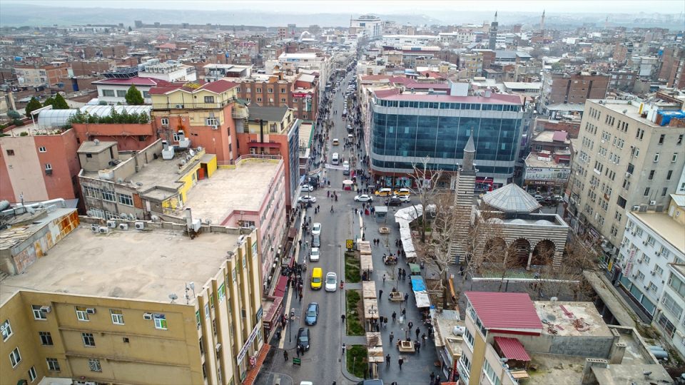 Tahrip olan Sur ilçesini devlet yeniden ayağa kaldırıyor - 25