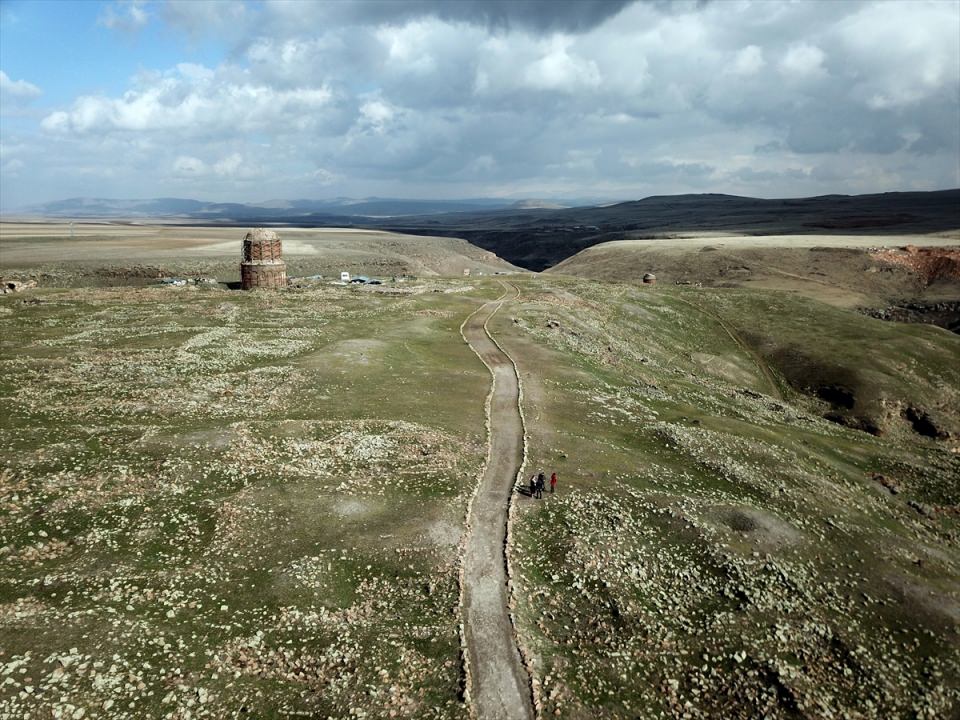 Turistlerin gözdesi 'Ani' her mevsim ayrı güzel - 5