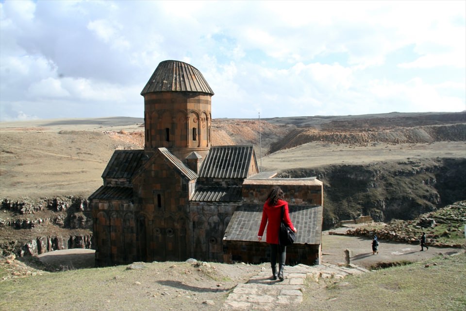 Turistlerin gözdesi 'Ani' her mevsim ayrı güzel - 11